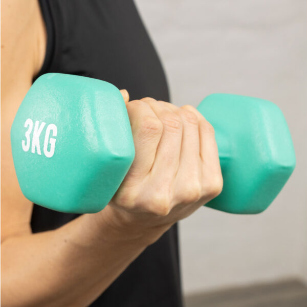 3kg dumbbell in the hand