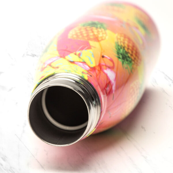 A close up of the interior of the insulated 500ml drinks bottle
