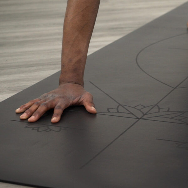 Black Alignment Mat from Myga. Lifestyle shot