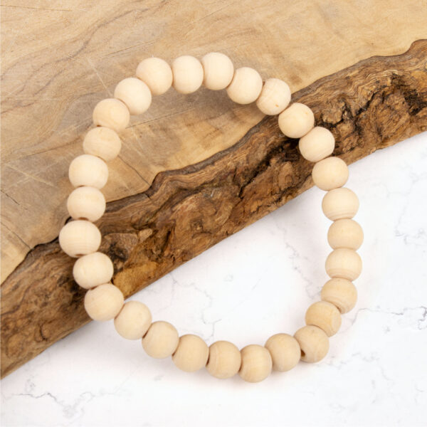 Cream beaded bracelet